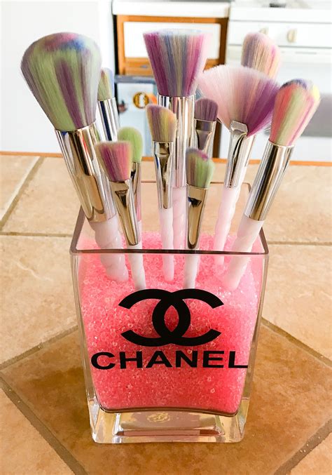 fake chanel makeup brush holder|chanel professional makeup brush set.